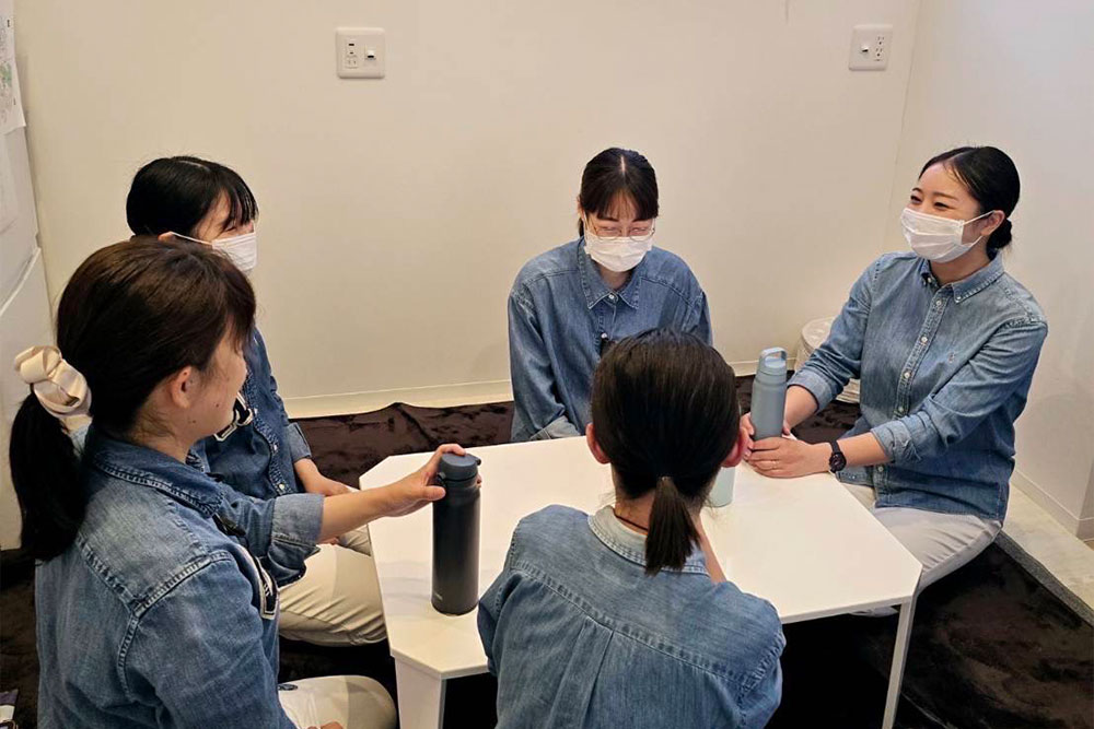 13:00 お昼休み
